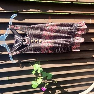 Love Scene size Medium